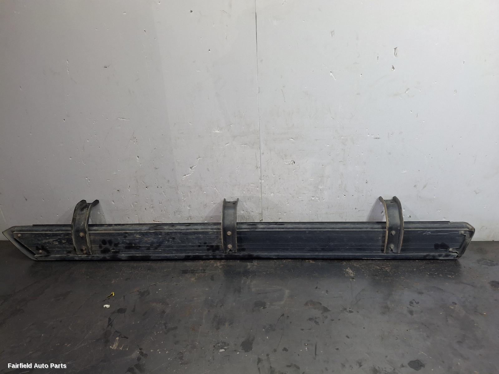 2015-2025 Nissan Navara Side Step Skirt