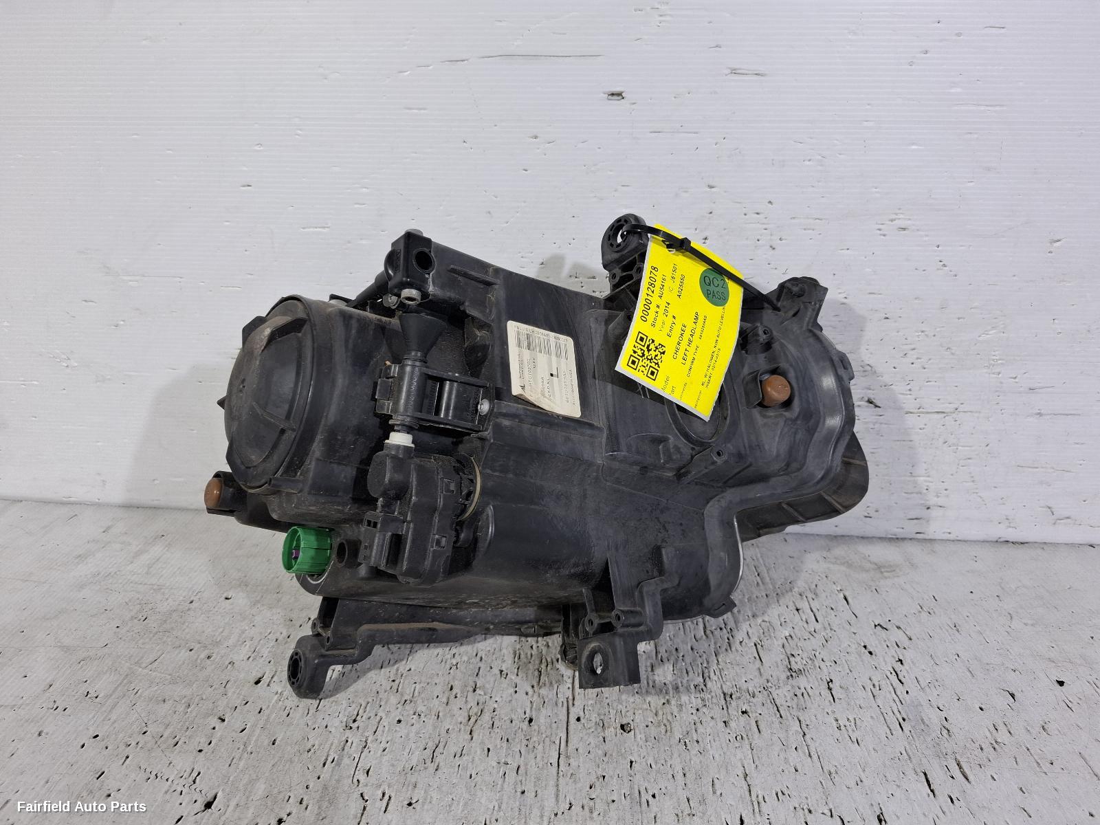 2014-2018 Jeep Cherokee Left Headlamp