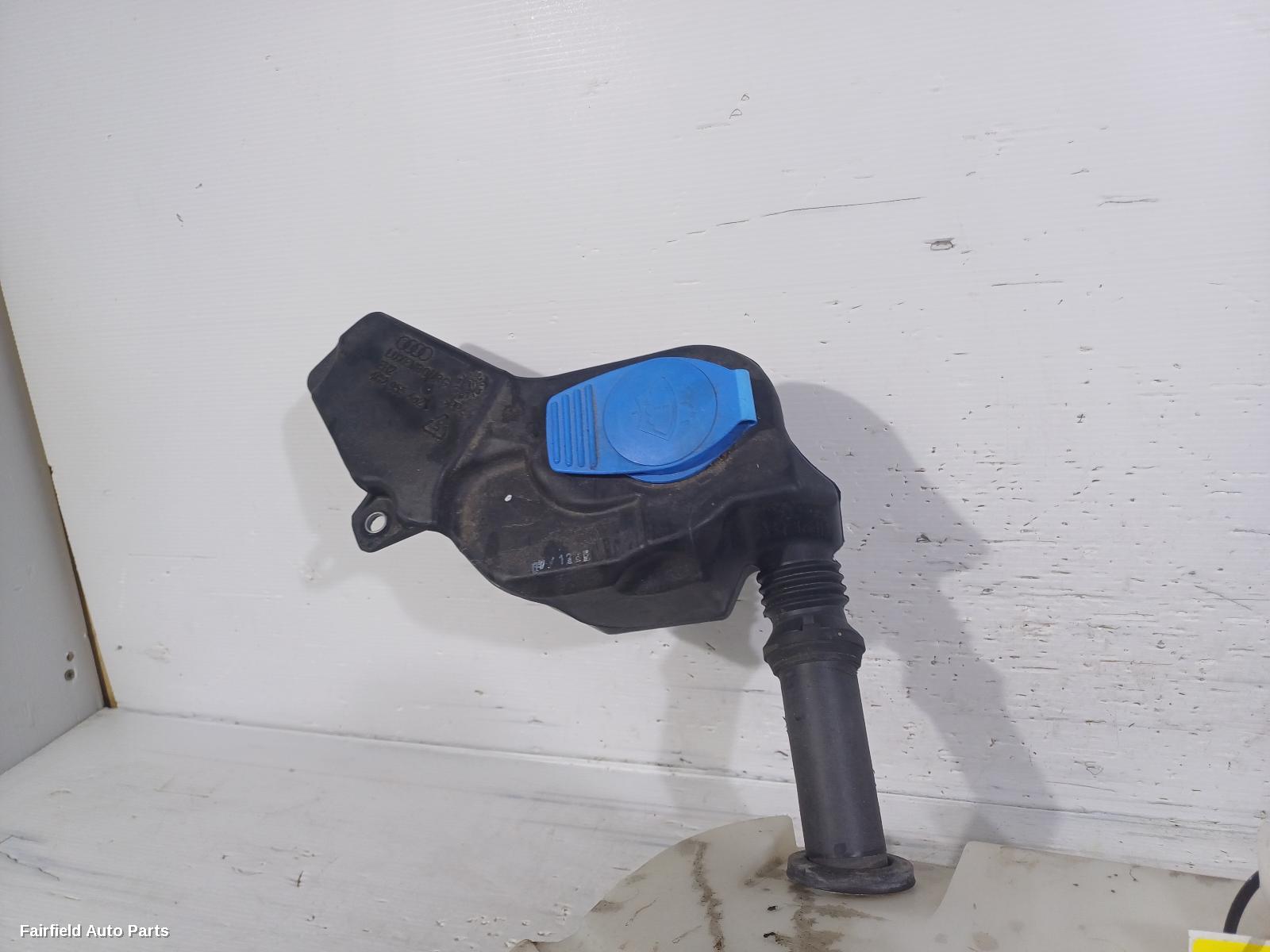 2011-2018 Audi A7 Washer Bottle