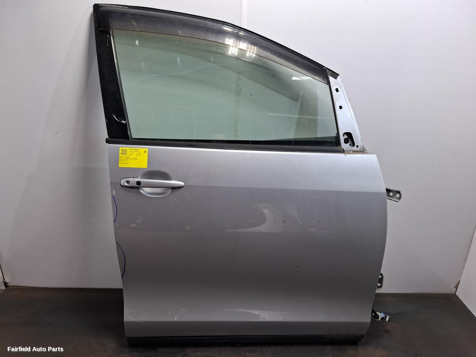 2005-2019 Toyota Estima Right Front Door