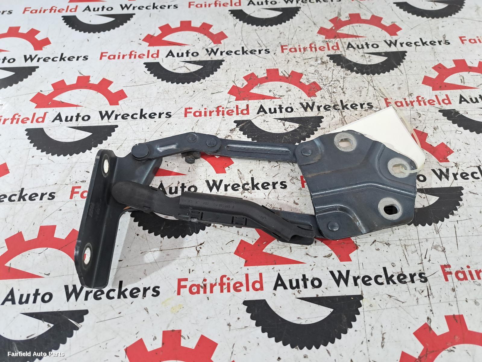 2004-2015 Volkswagen Caddy Bonnet Hinge Strut