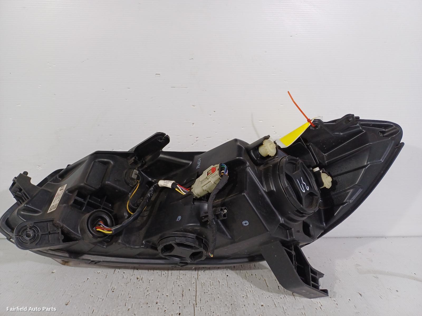 2016-2020 Holden Trax Right Headlamp