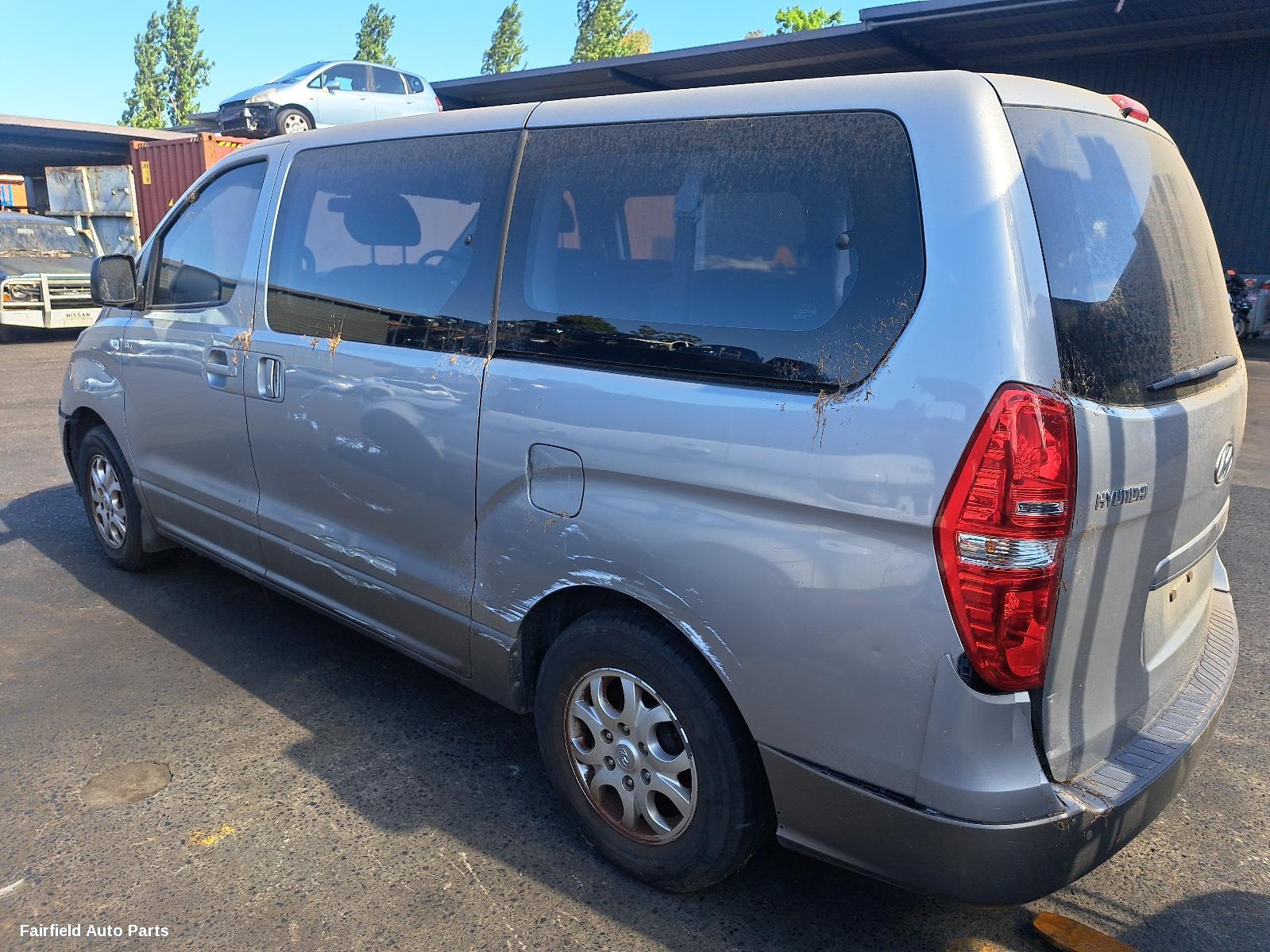 2007-2021 Hyundai Iload/imax Right Front Door