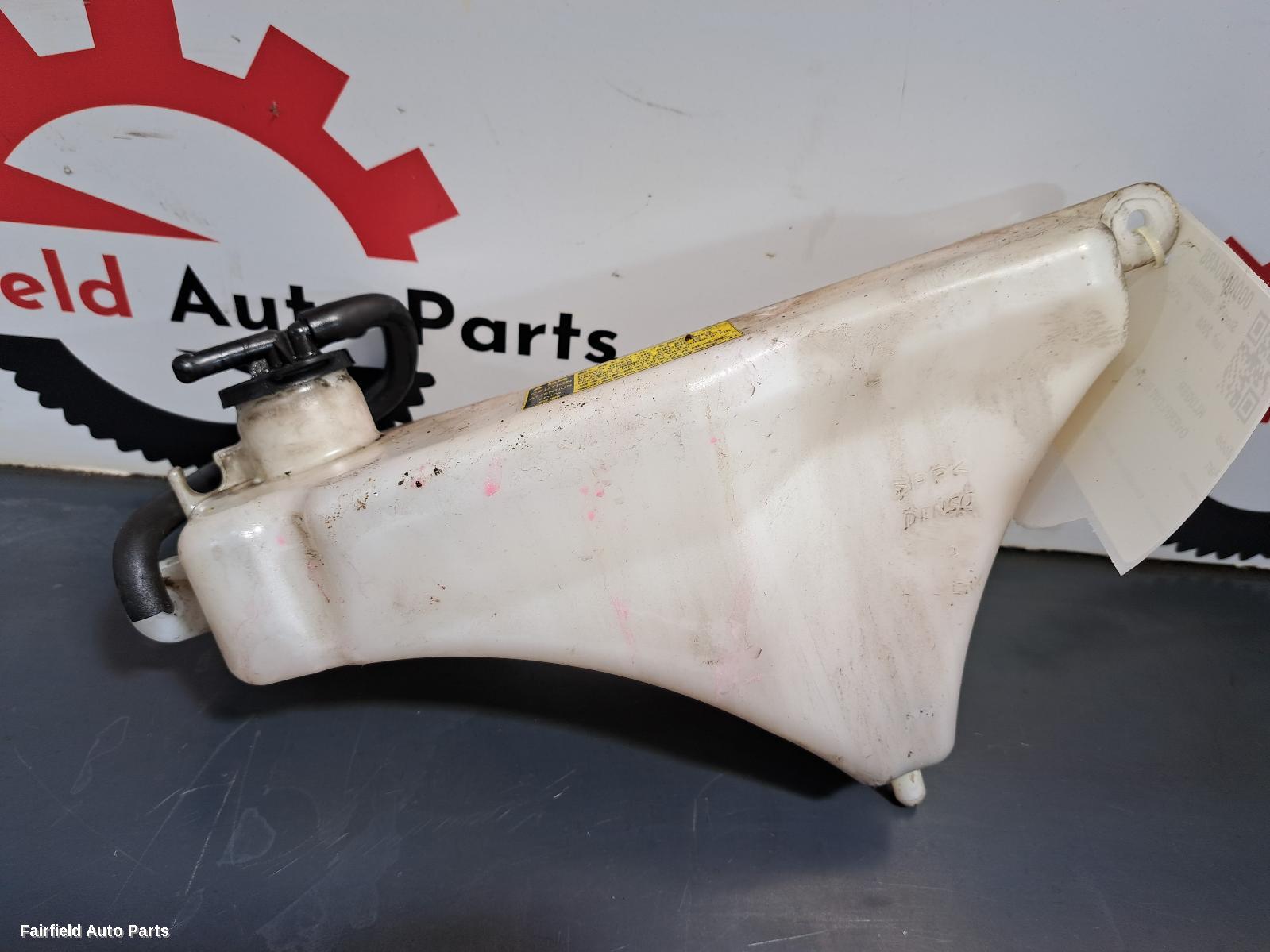 2007-2014 Toyota Kluger Overflow Bottle