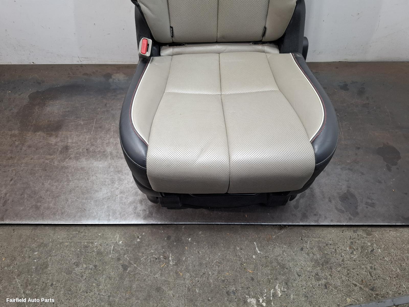 2014-2020 Kia Carnival/grand Carnival 2nd Seat  Rear Seat