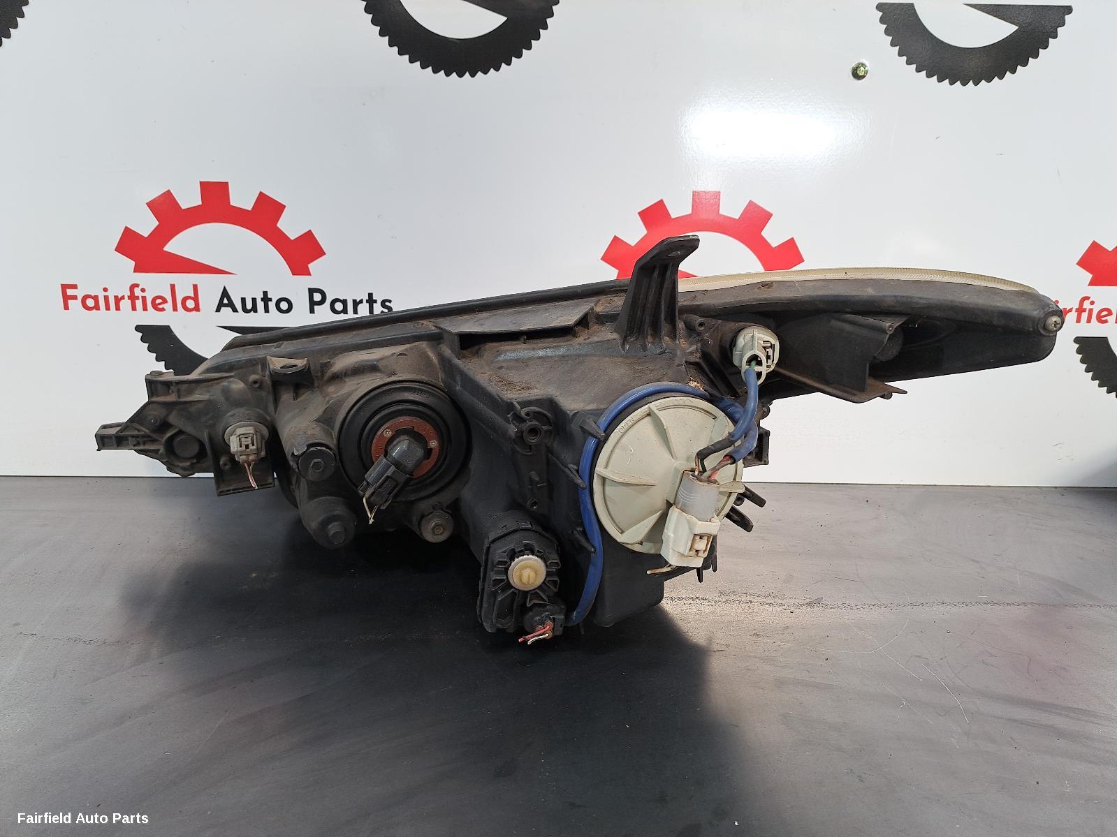 2006-2008 Toyota Tarago Right Headlamp