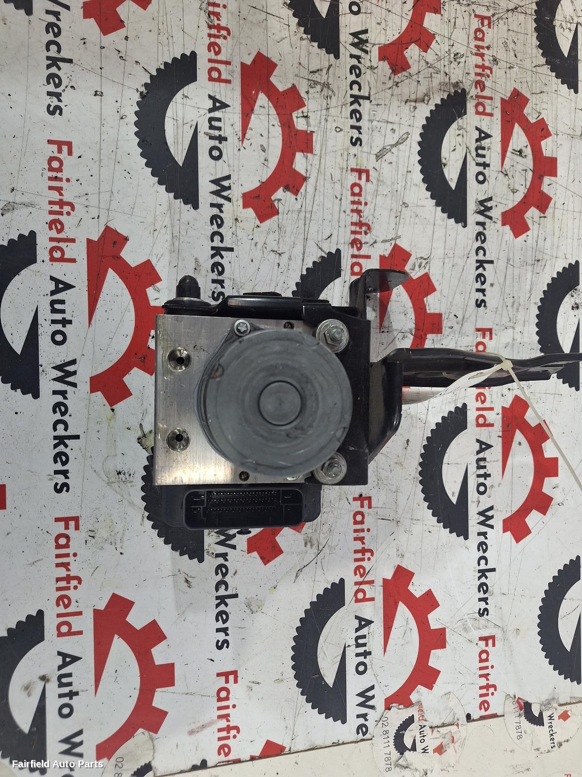 2014-2017 Volkswagen Polo Abs Pump Modulator