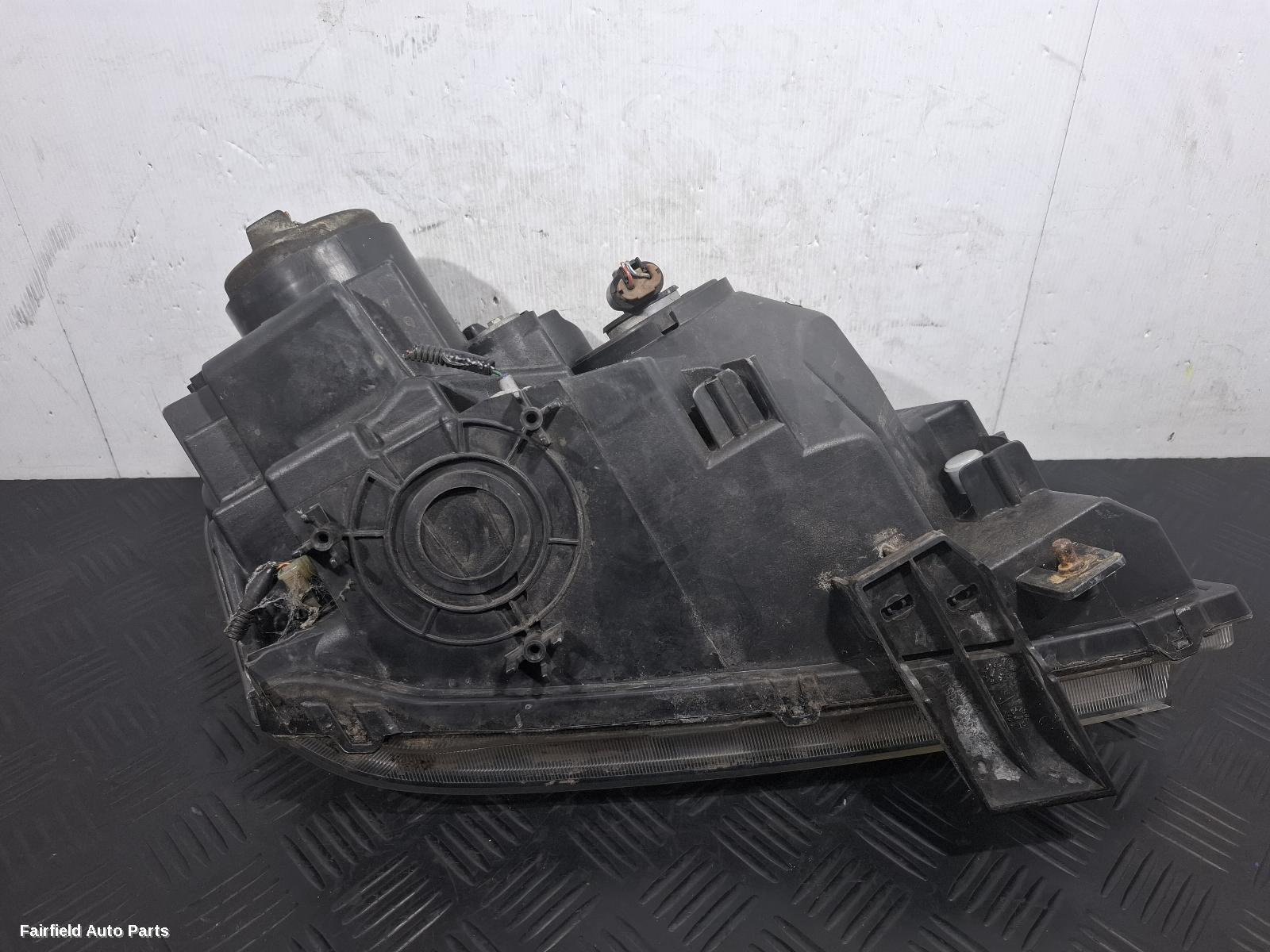 2005-2018 Suzuki Vitara Left Headlamp
