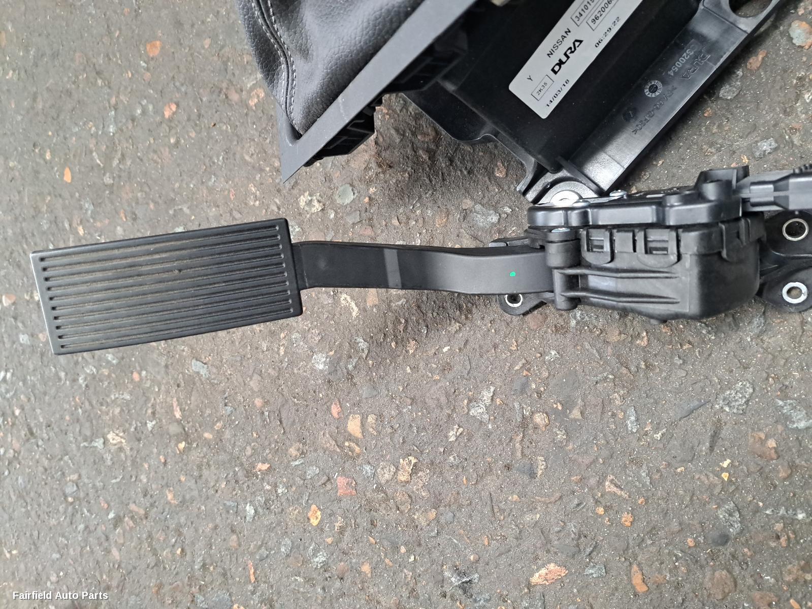 2018-2020 Mercedes X Class Pedal Assembly