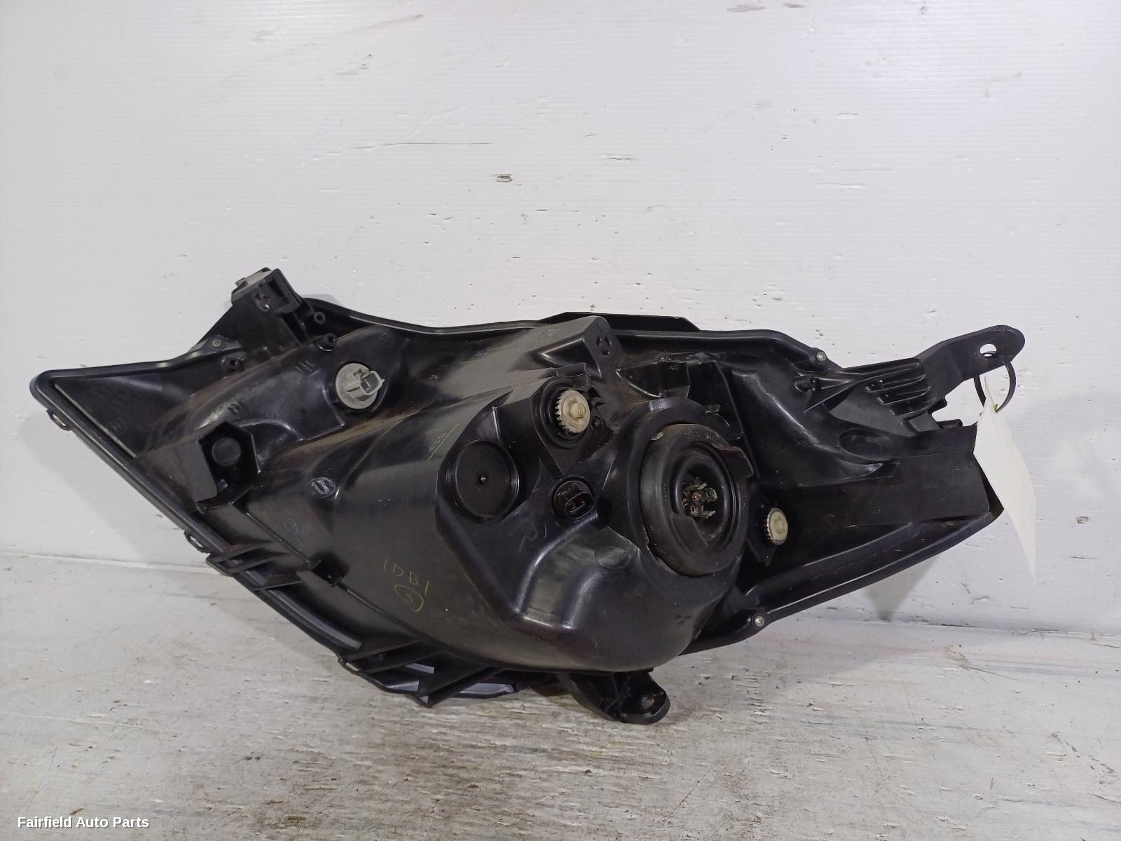 2011-2014 Toyota Yaris Right Headlamp