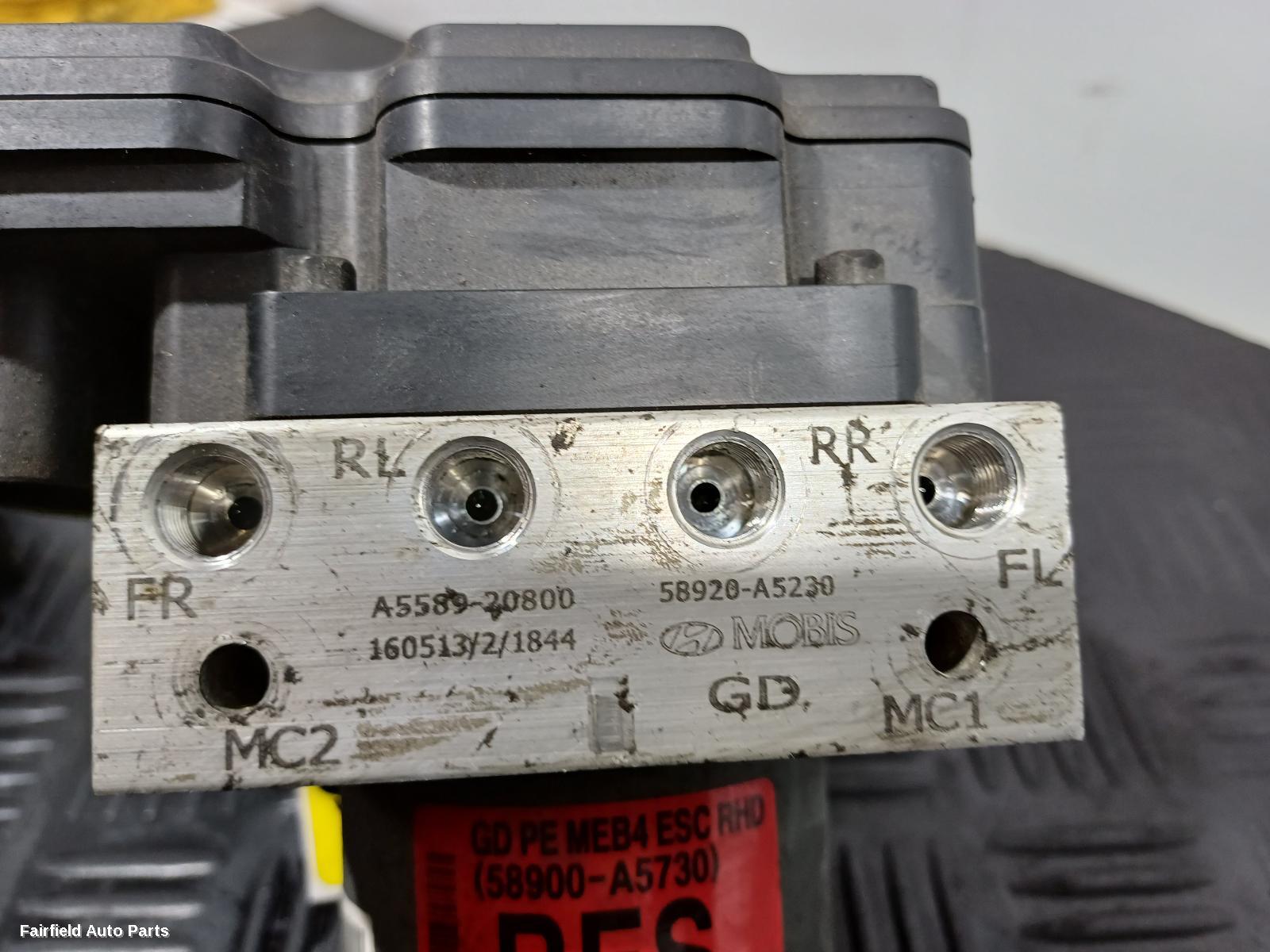 2012-2017 Hyundai I30 Abs Pump Modulator