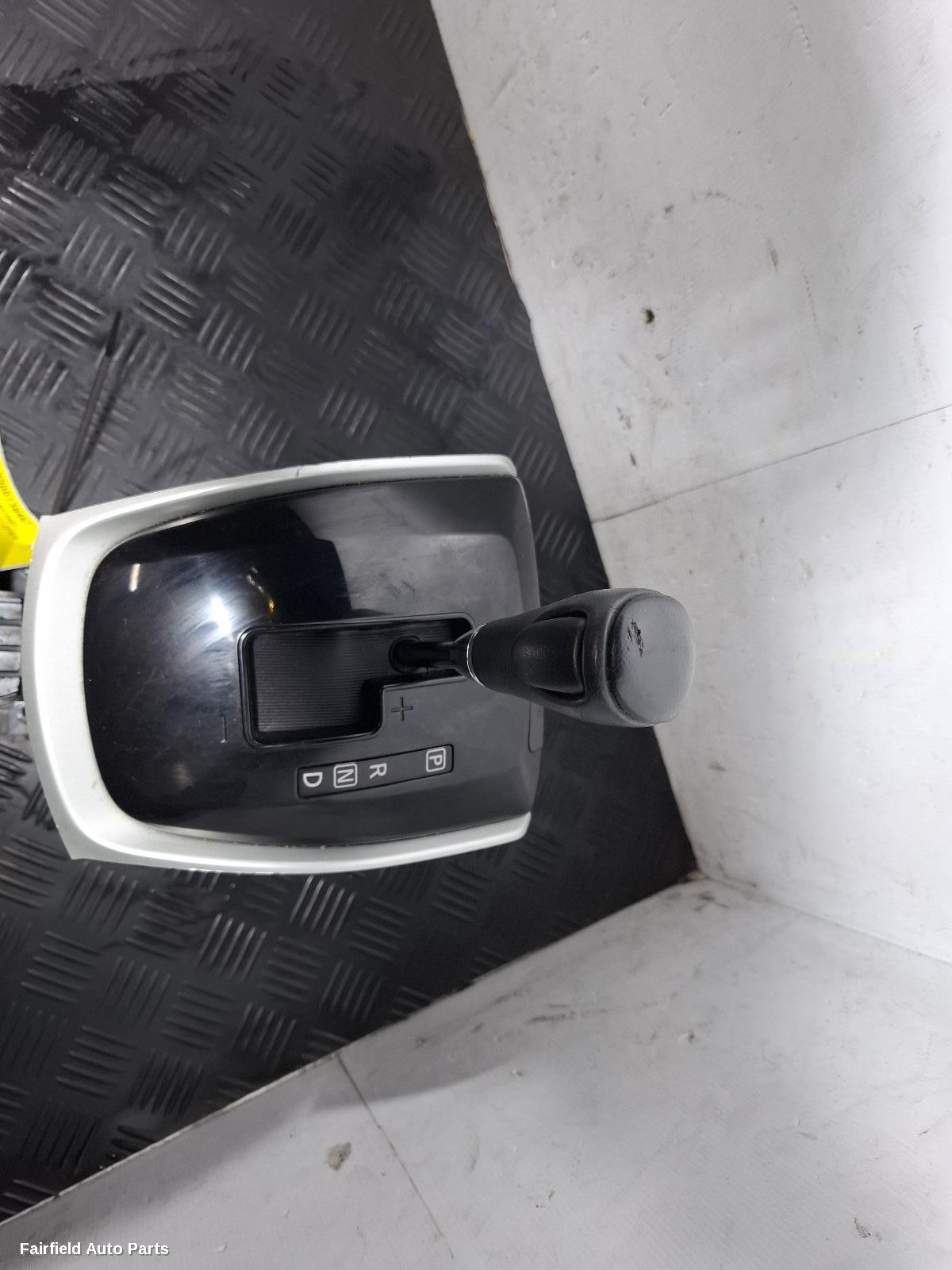 2014-2017 Nissan Xtrail Gear Stick Shifter