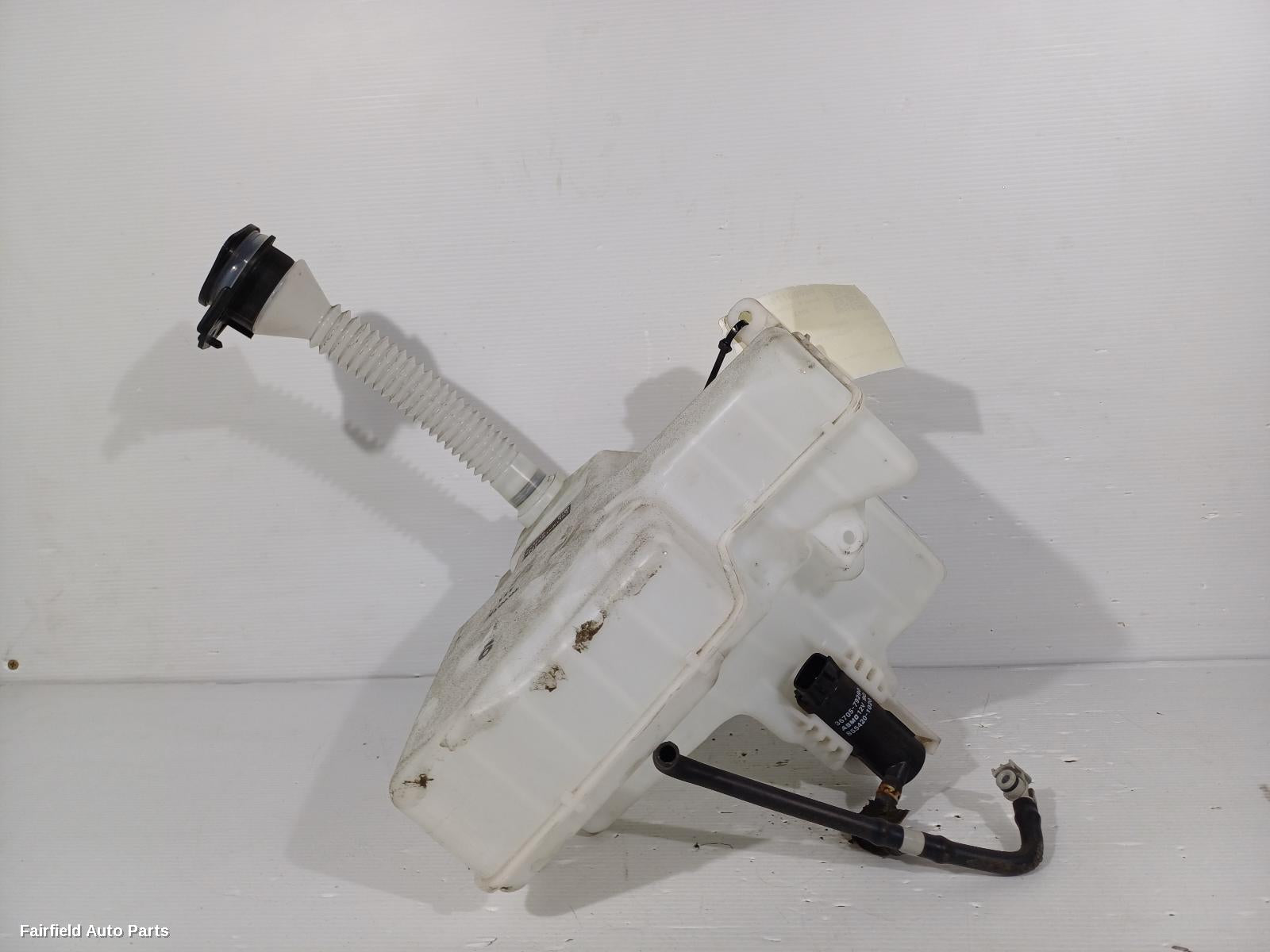 2012-2013 Lexus Gs Washer Bottle