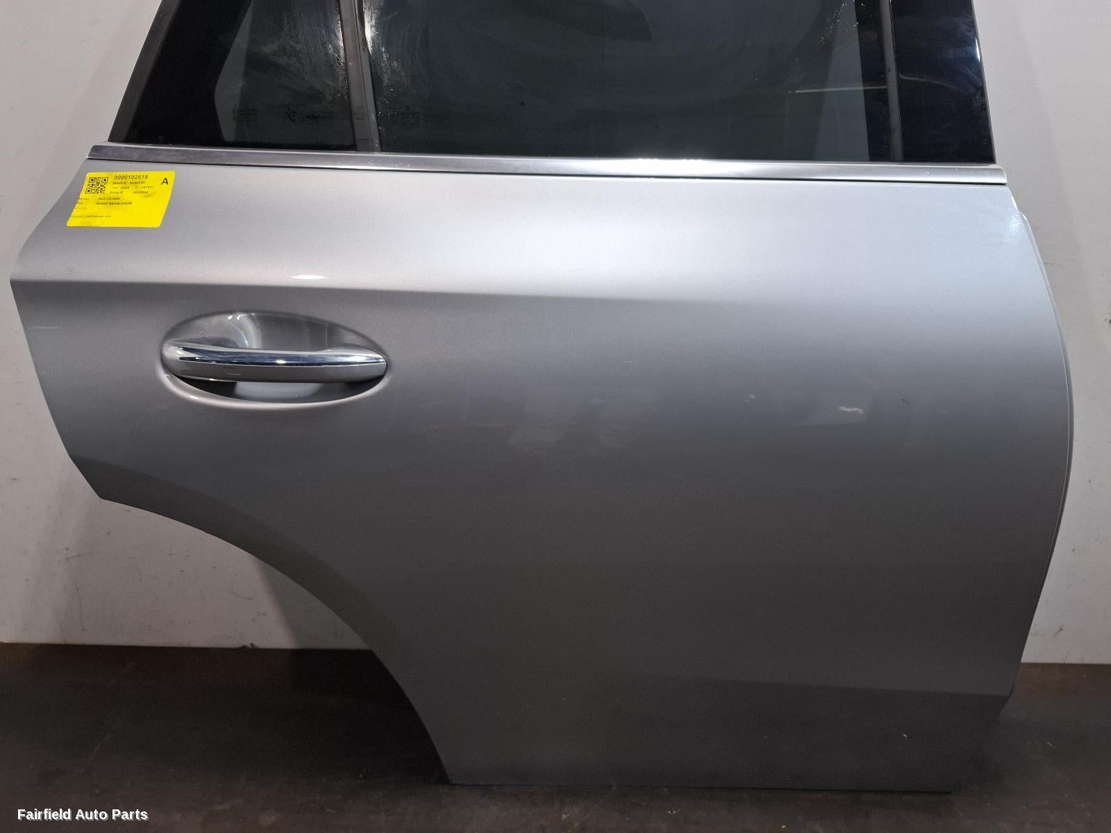 2022-2026 Mercedes Glc Class Right Rear Door Sliding