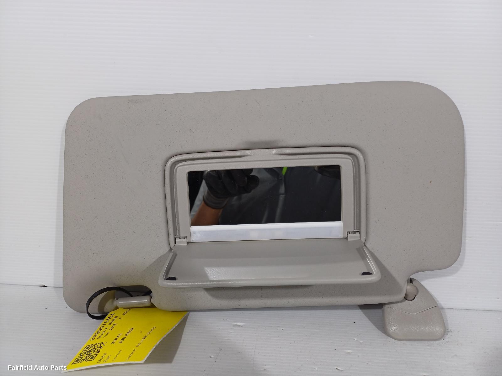 2014-2022 Nissan Xtrail Sunvisor
