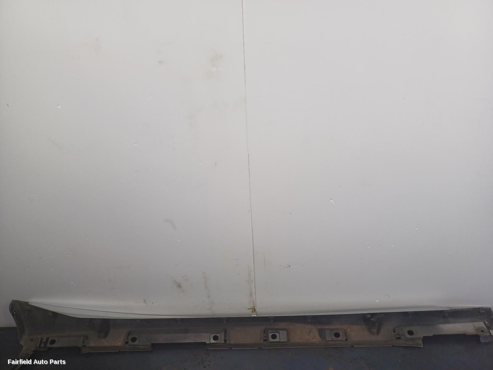 2013-2023 Lexus Is Series Side Step Skirt