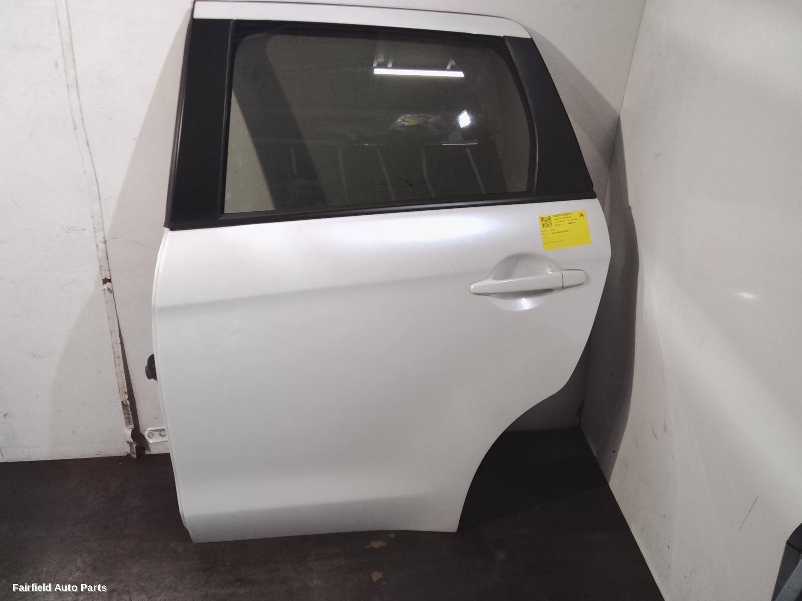 2018-2024 Mitsubishi Asx Left Rear Door Sliding