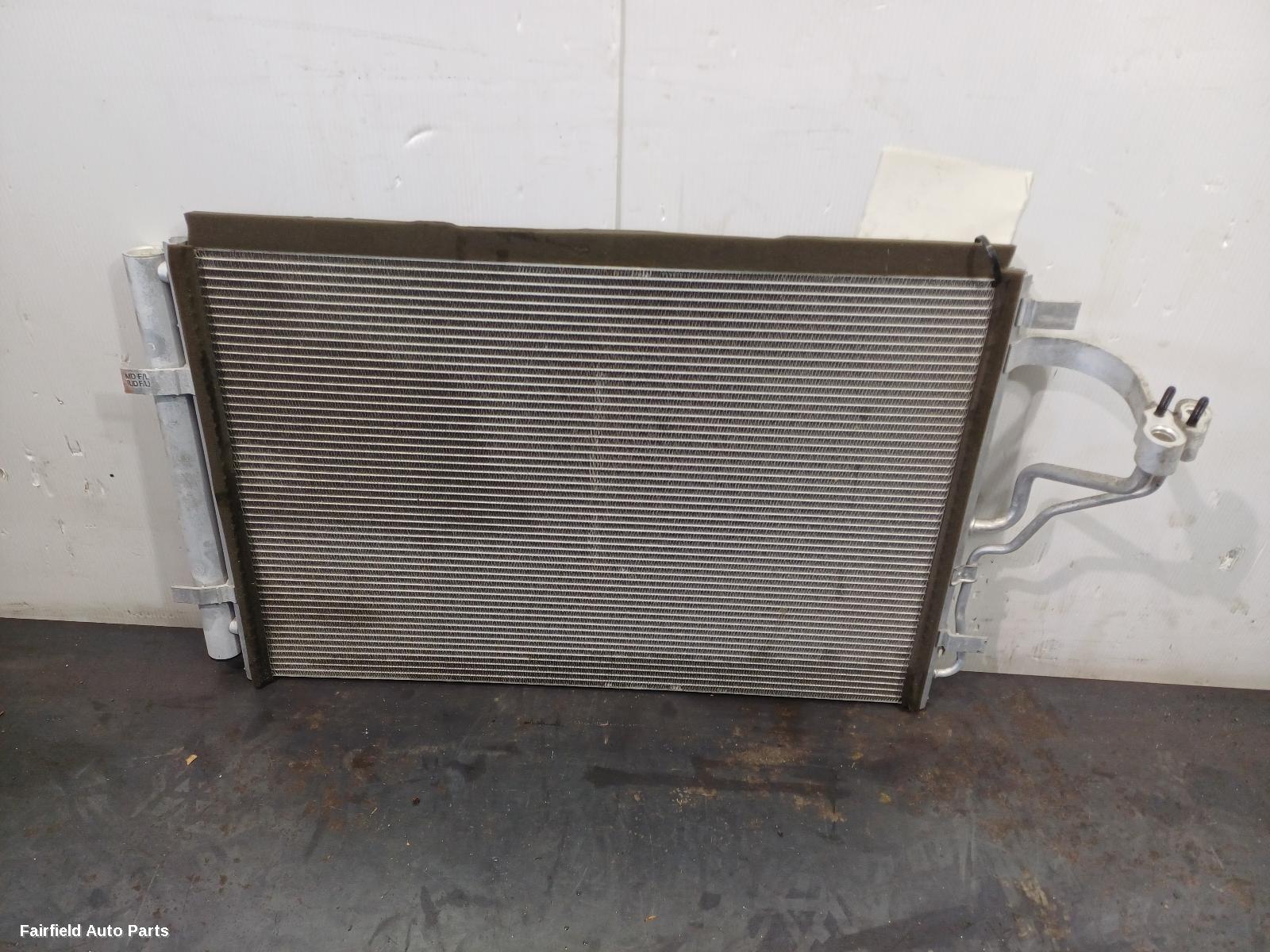 2015-2017 Hyundai I30 A C Condenser