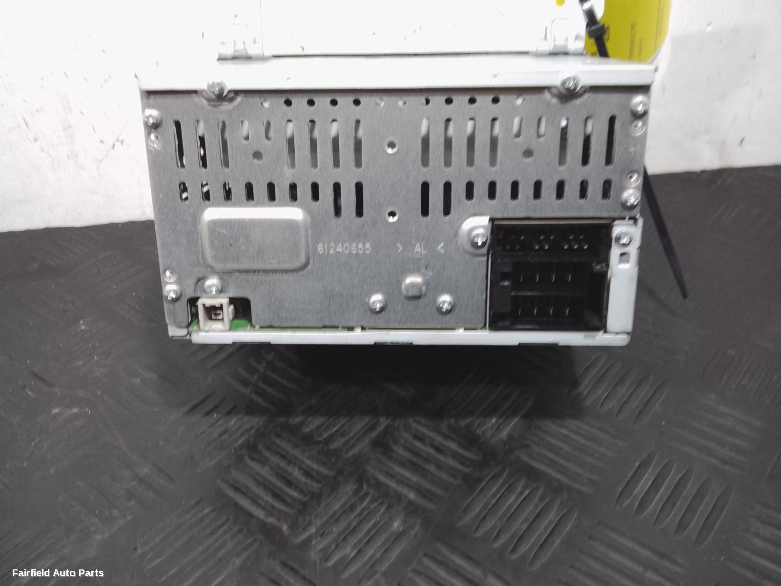 2007-2012 Hyundai I30 Radio Cd Dvd Sat Tv