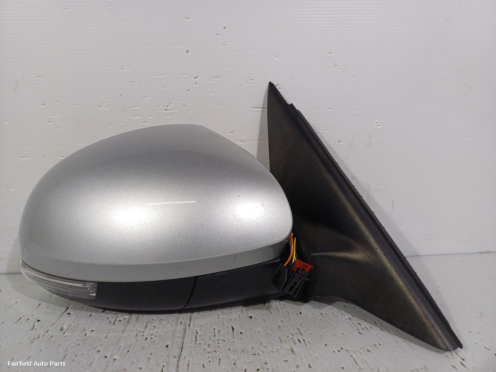 2014-2017 Skoda Yeti Right Door Mirror