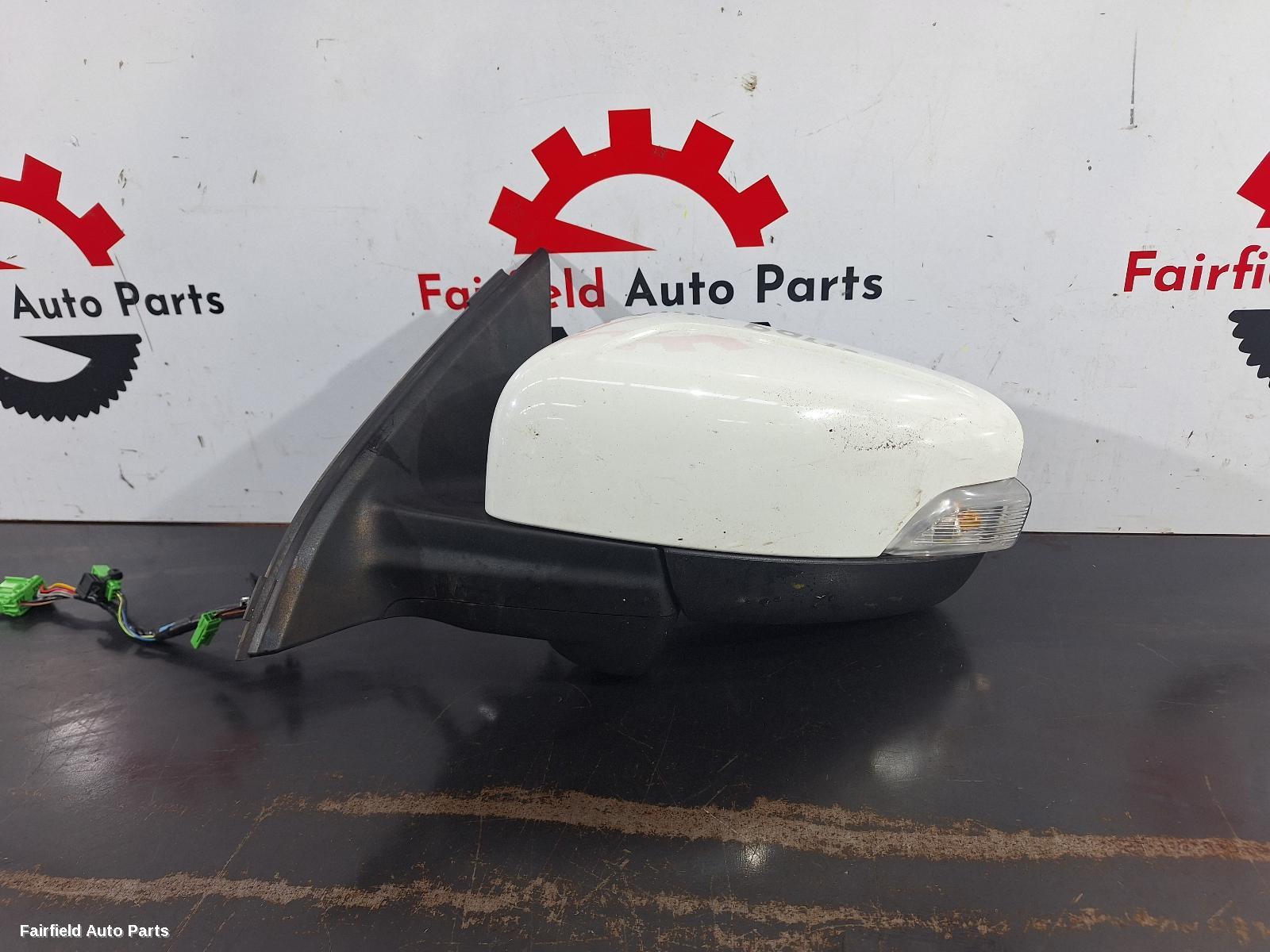 2009-2013 Volvo Xc60 Left Door Mirror