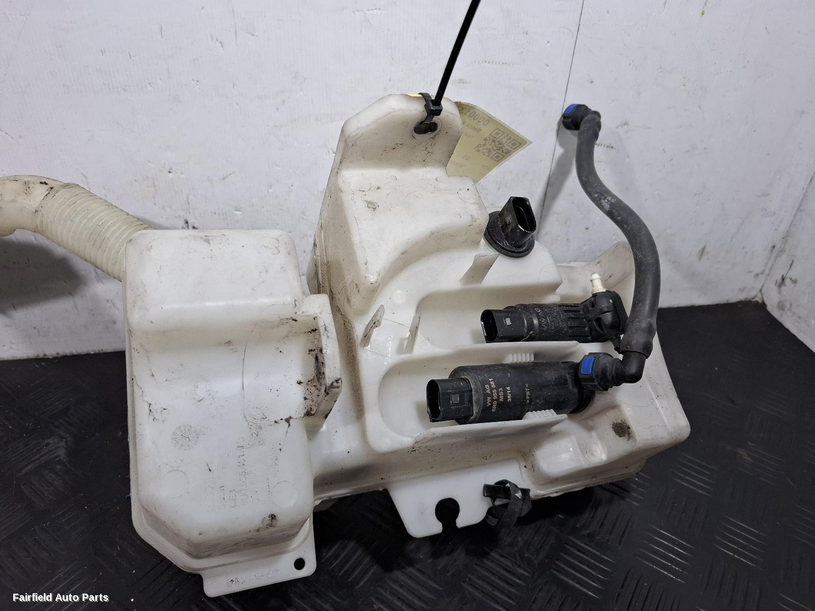 2012-2018 Audi Q3 Washer Bottle
