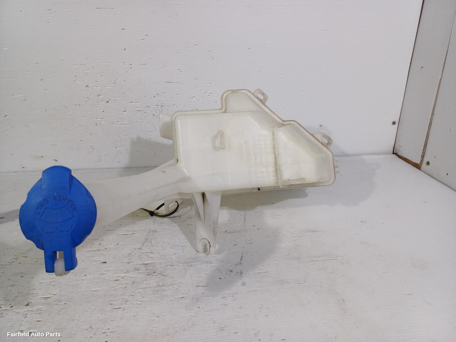 2011-2013 Hyundai Veloster Washer Bottle