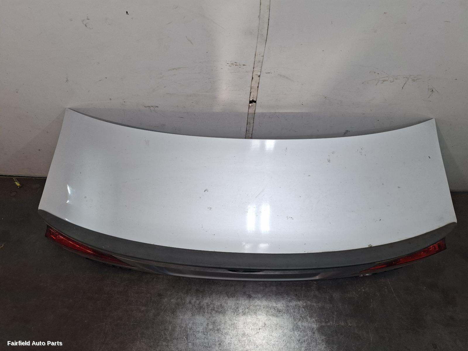 2005-2013 Lexus Is250/is250c Bootlid Tailgate