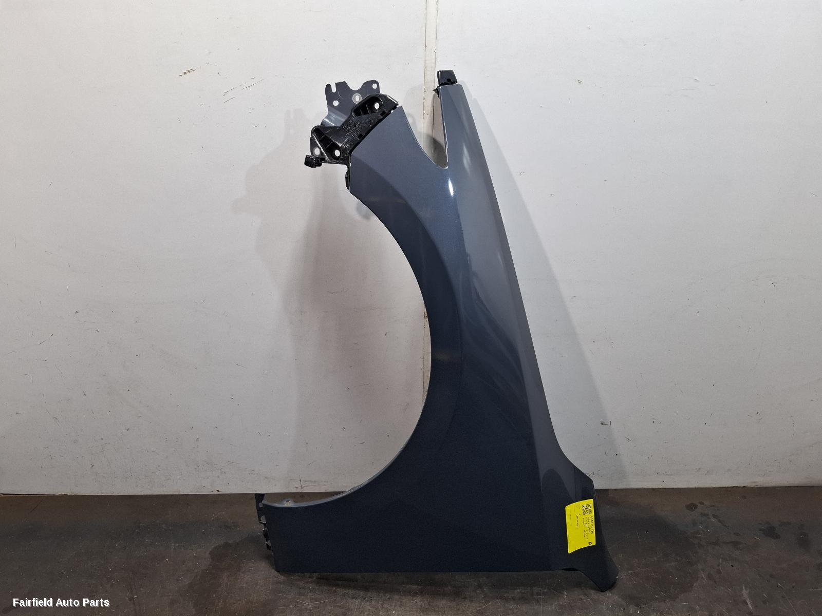 2019-2026 Mazda 3 Left Guard