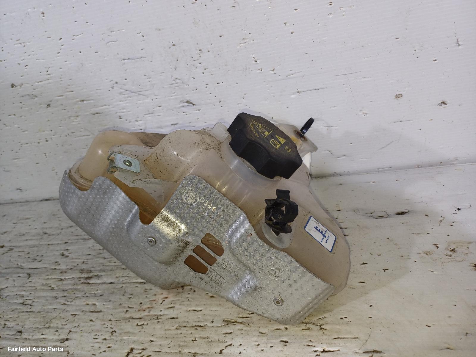 2018-2021 Alfa Romeo Stelvio Overflow Bottle
