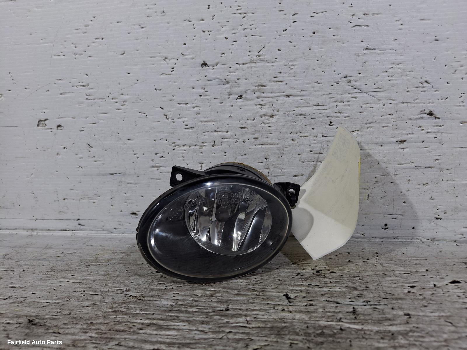 2010-2016 Volkswagen Amarok Left Indicator Fog Side