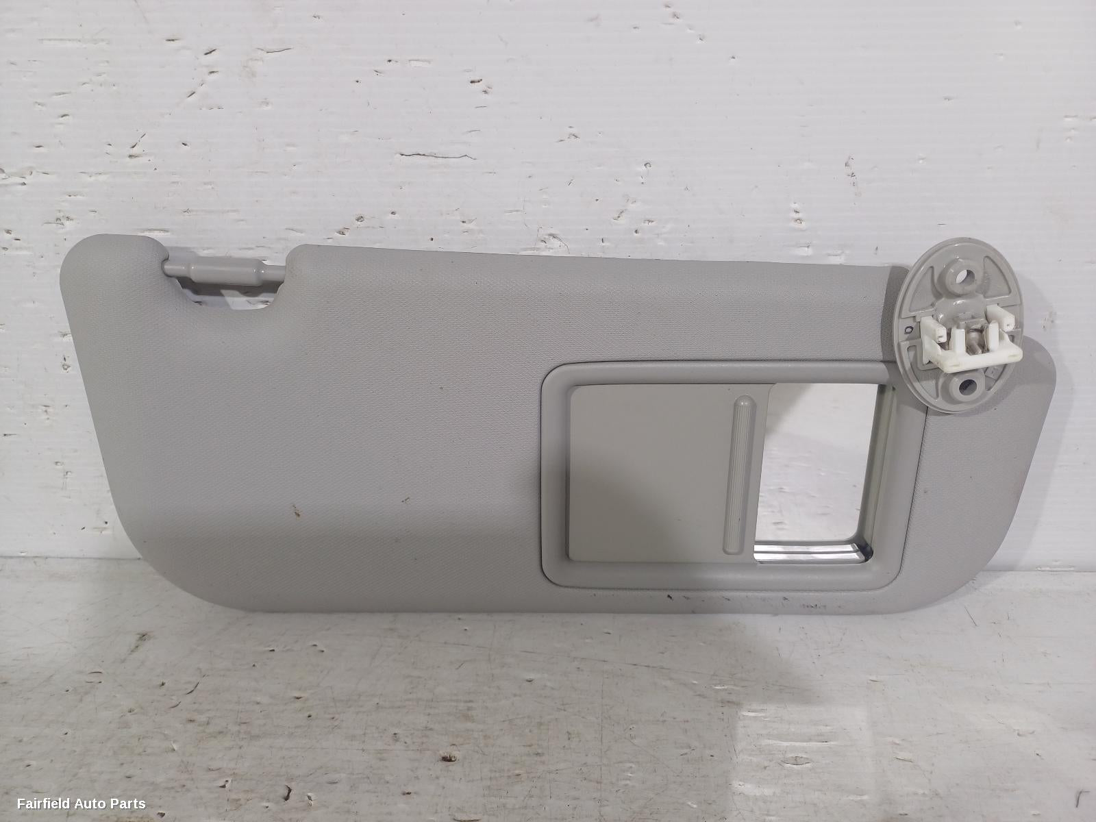 2018-2025 Toyota Rav4 Sunvisor