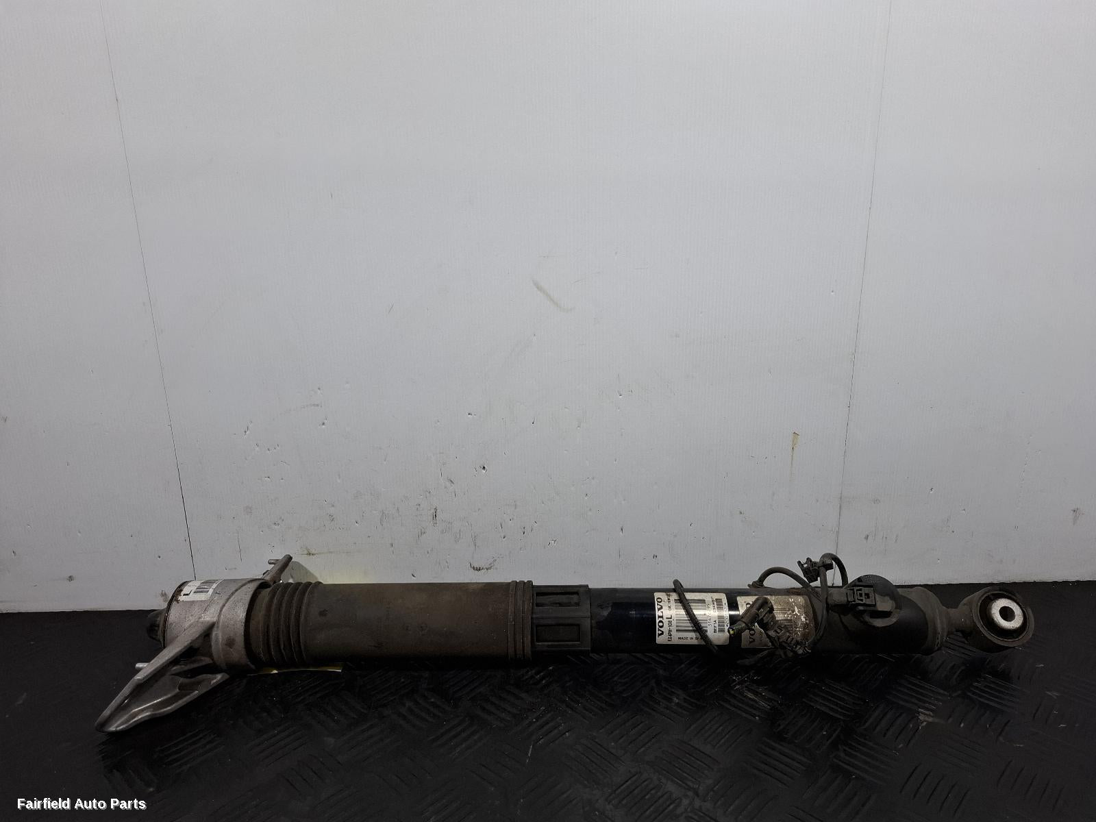 2018-2026 Volvo Xc40 Left Rear Strut