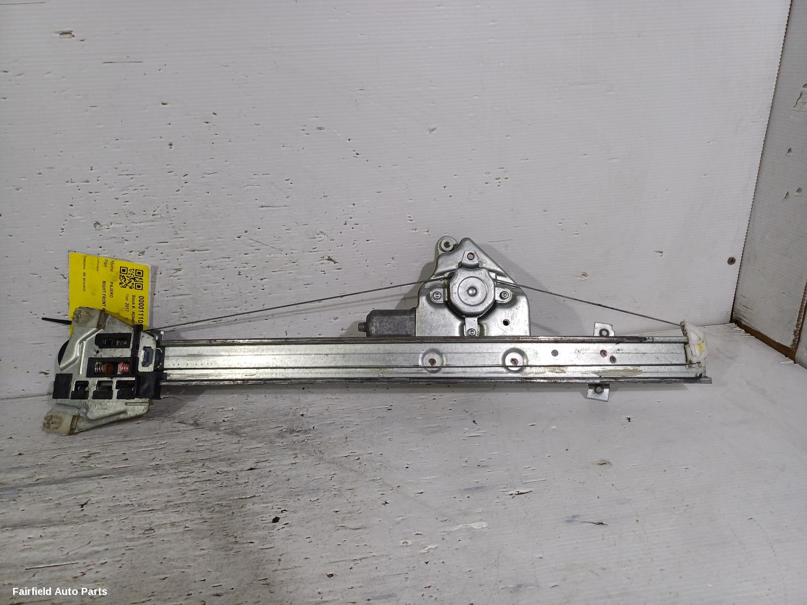2014-2021 Mitsubishi Pajero Right Front Window Reg Motor