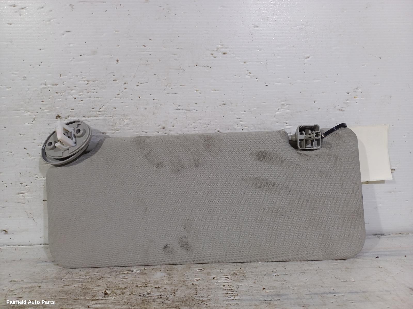 2021-2025 Toyota Kluger Sunvisor
