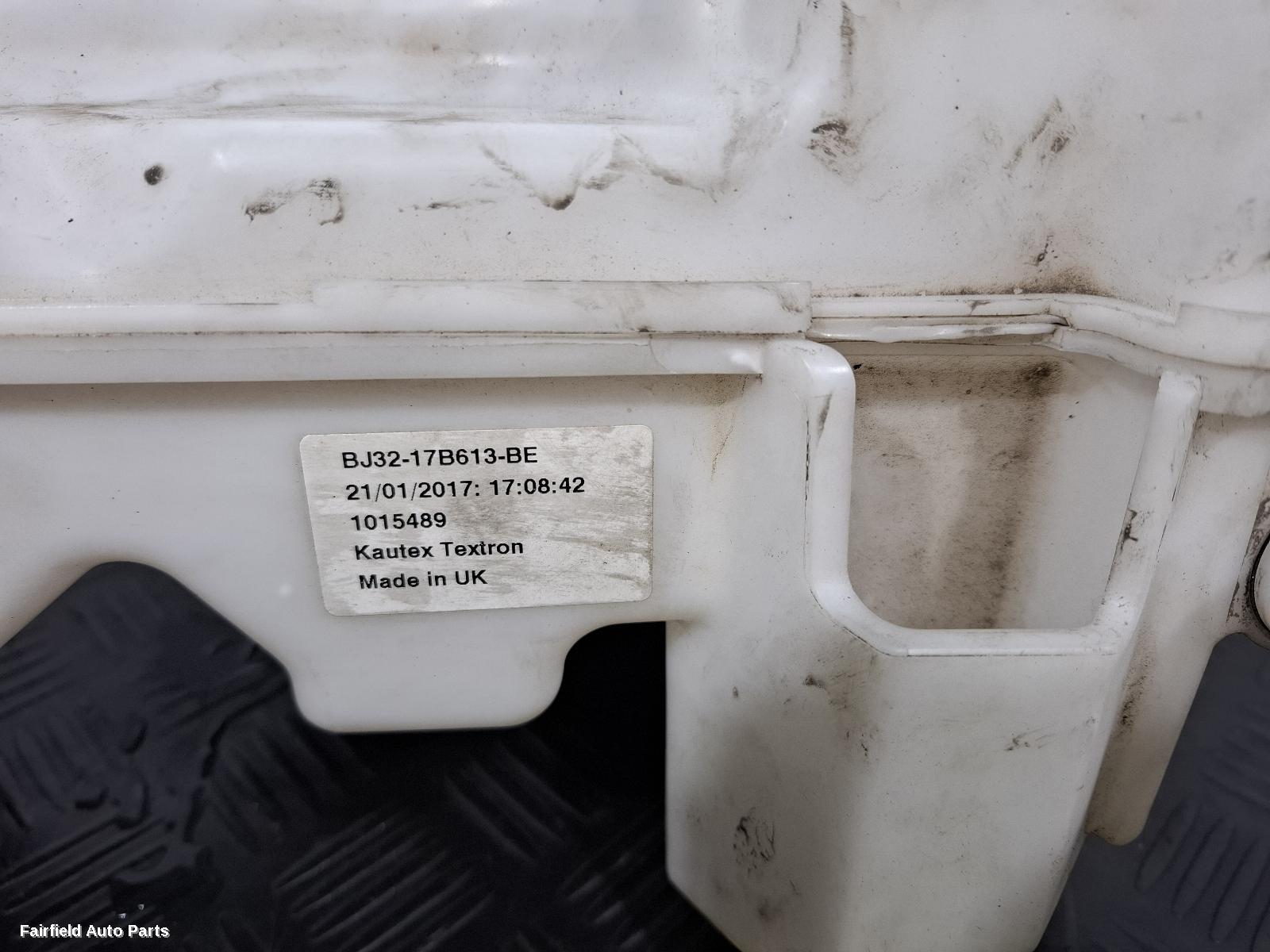 2015-2019 Land Rover Discovery Sport Washer Bottle