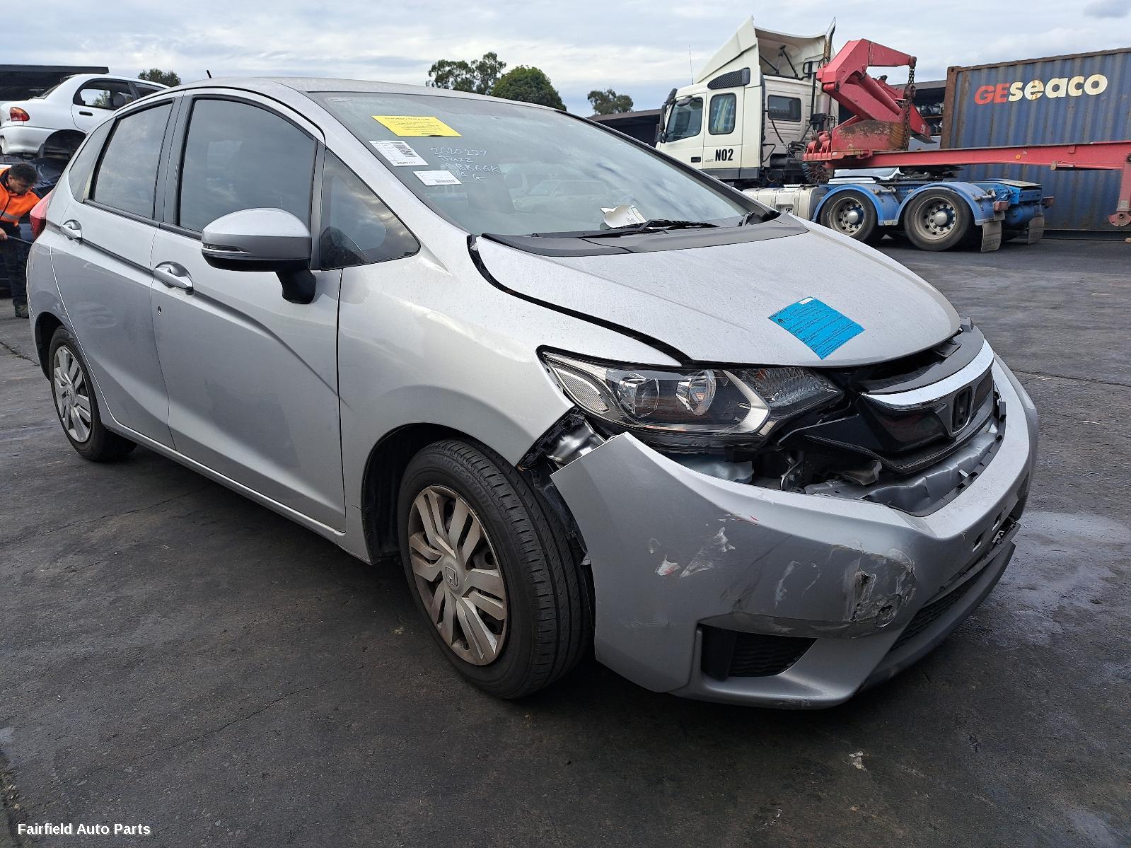 2014-2017 Honda Jazz Radio Cd Dvd Sat Tv