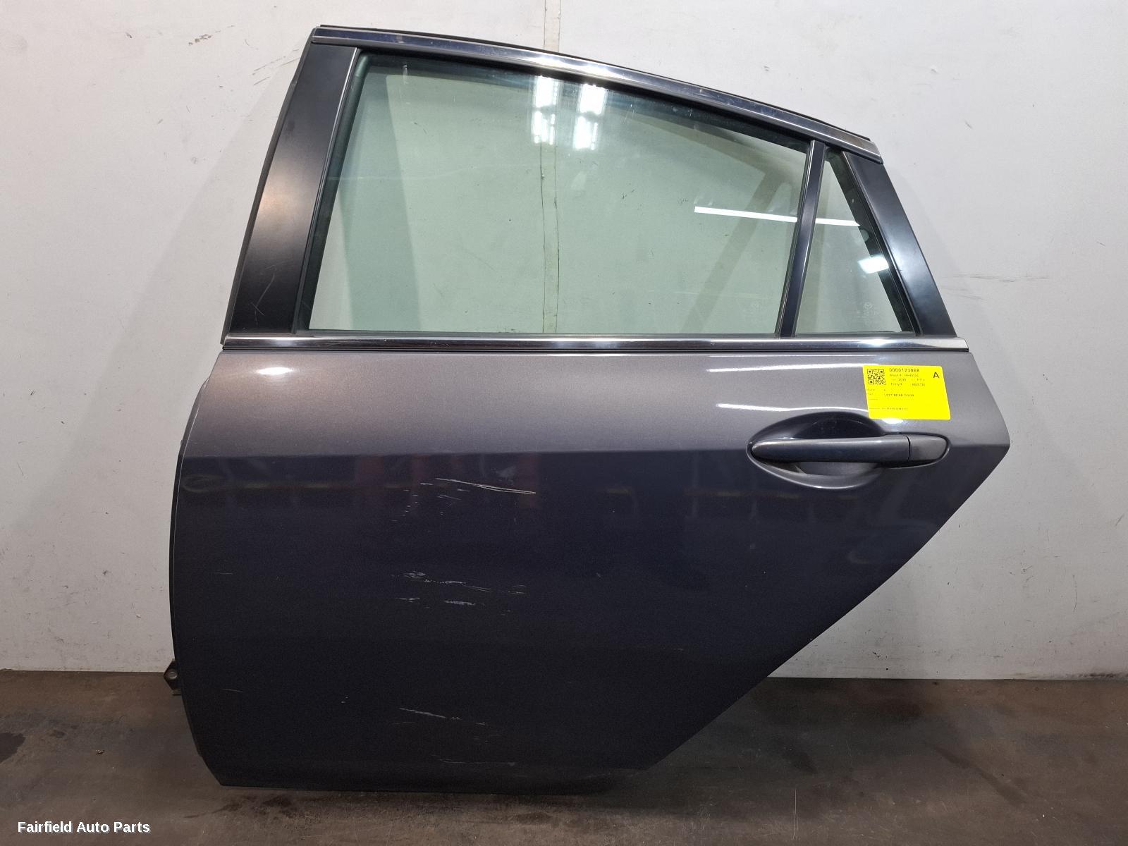2008-2012 Mazda 6 Left Rear Door Sliding