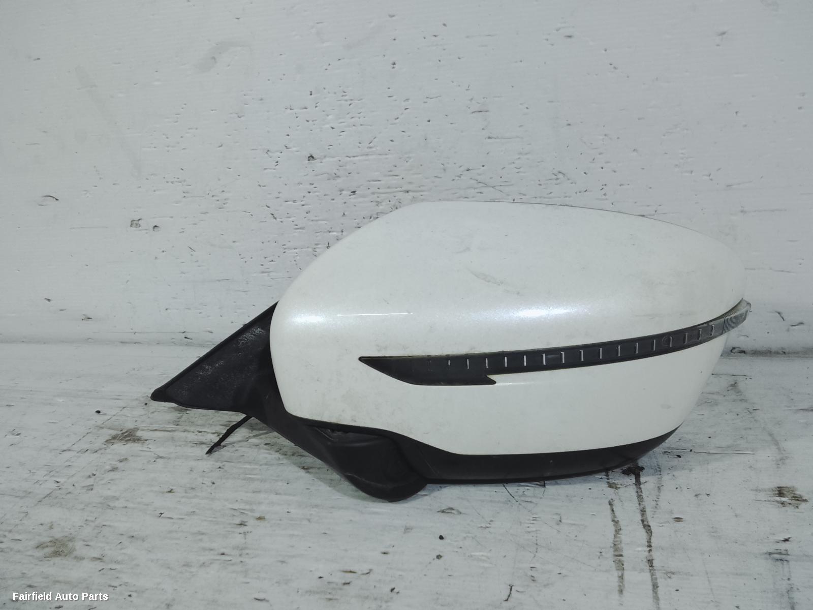 2014-2022 Nissan Xtrail Left Door Mirror