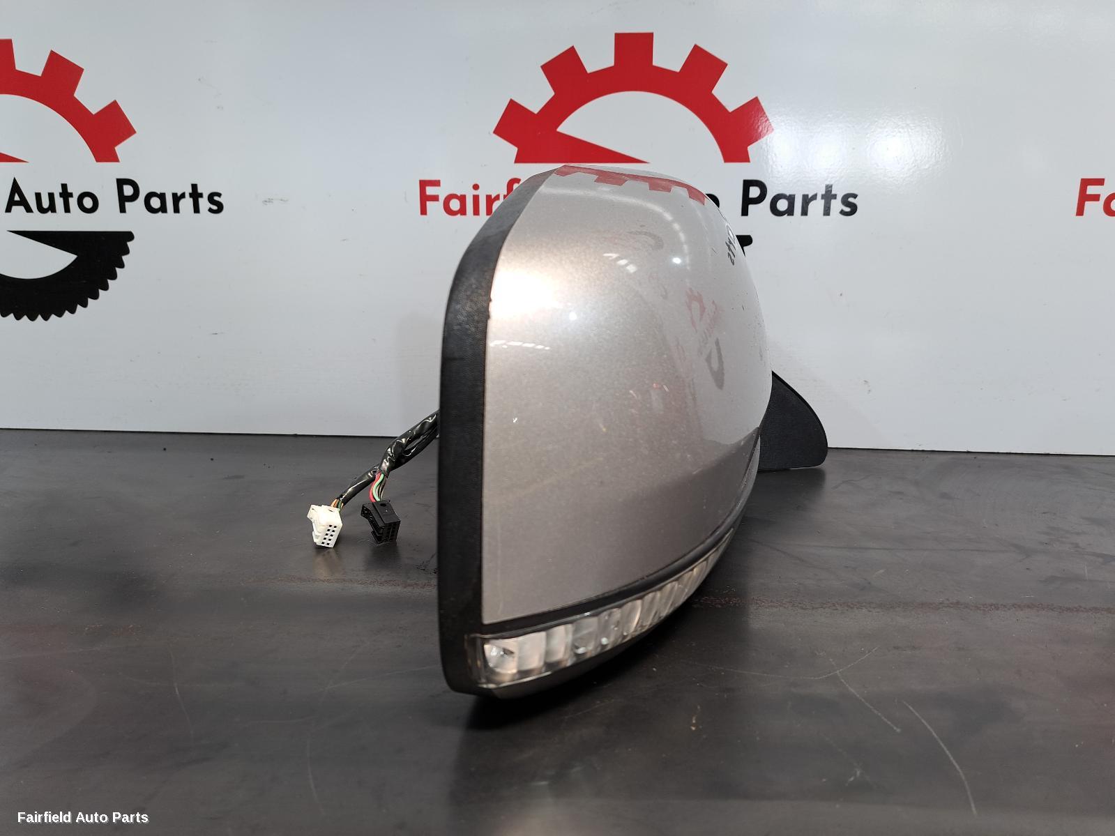 2013-2016 Jeep Grandcherokee Right Door Mirror