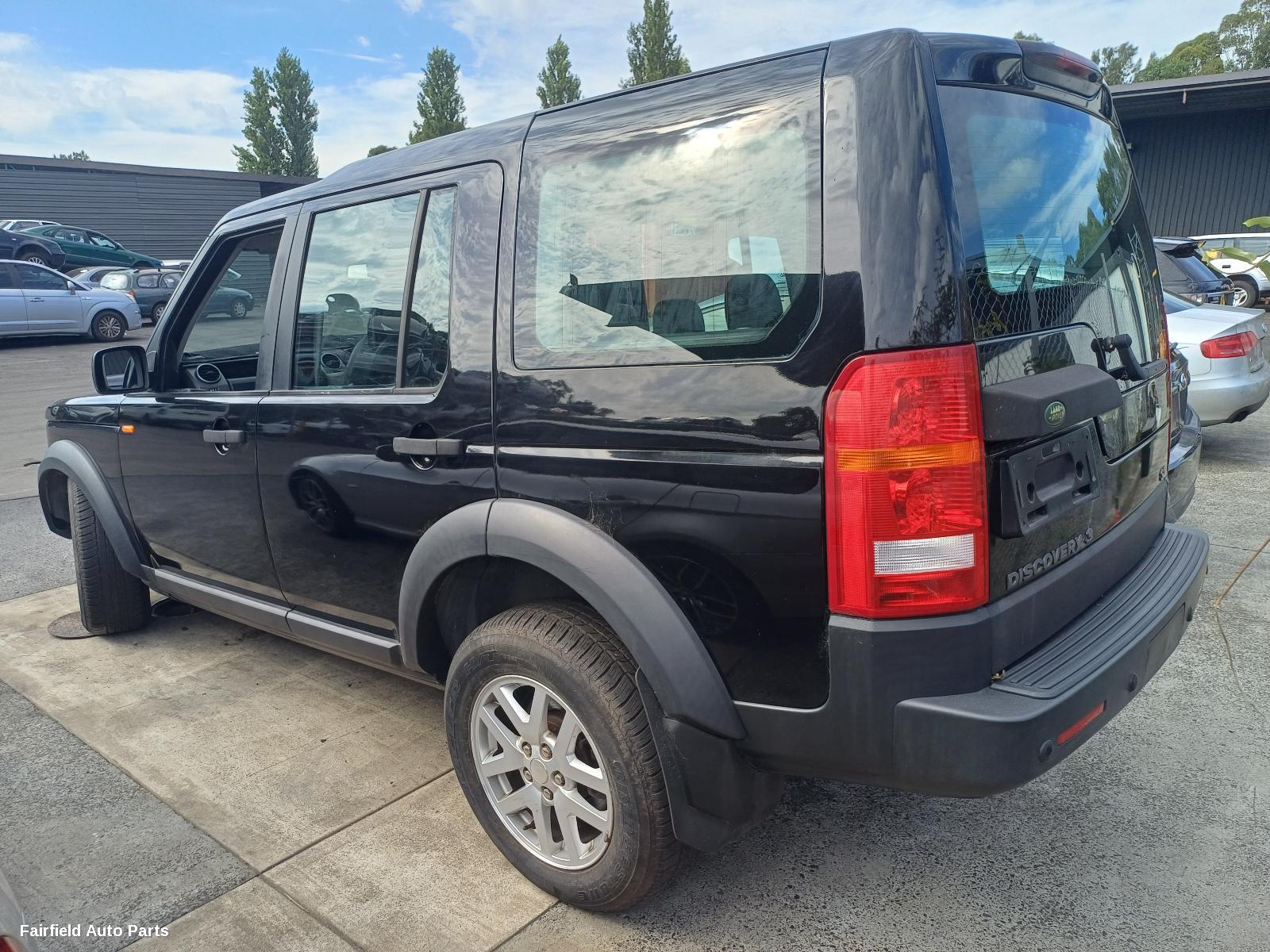 2005-2009 Land Rover Discovery Left Rear Door Sliding
