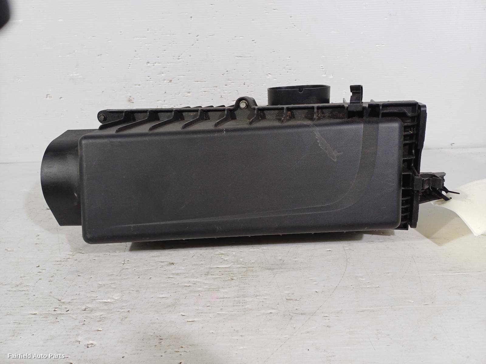 2016-2019 Alfa Romeo Giulia Air Cleaner Box