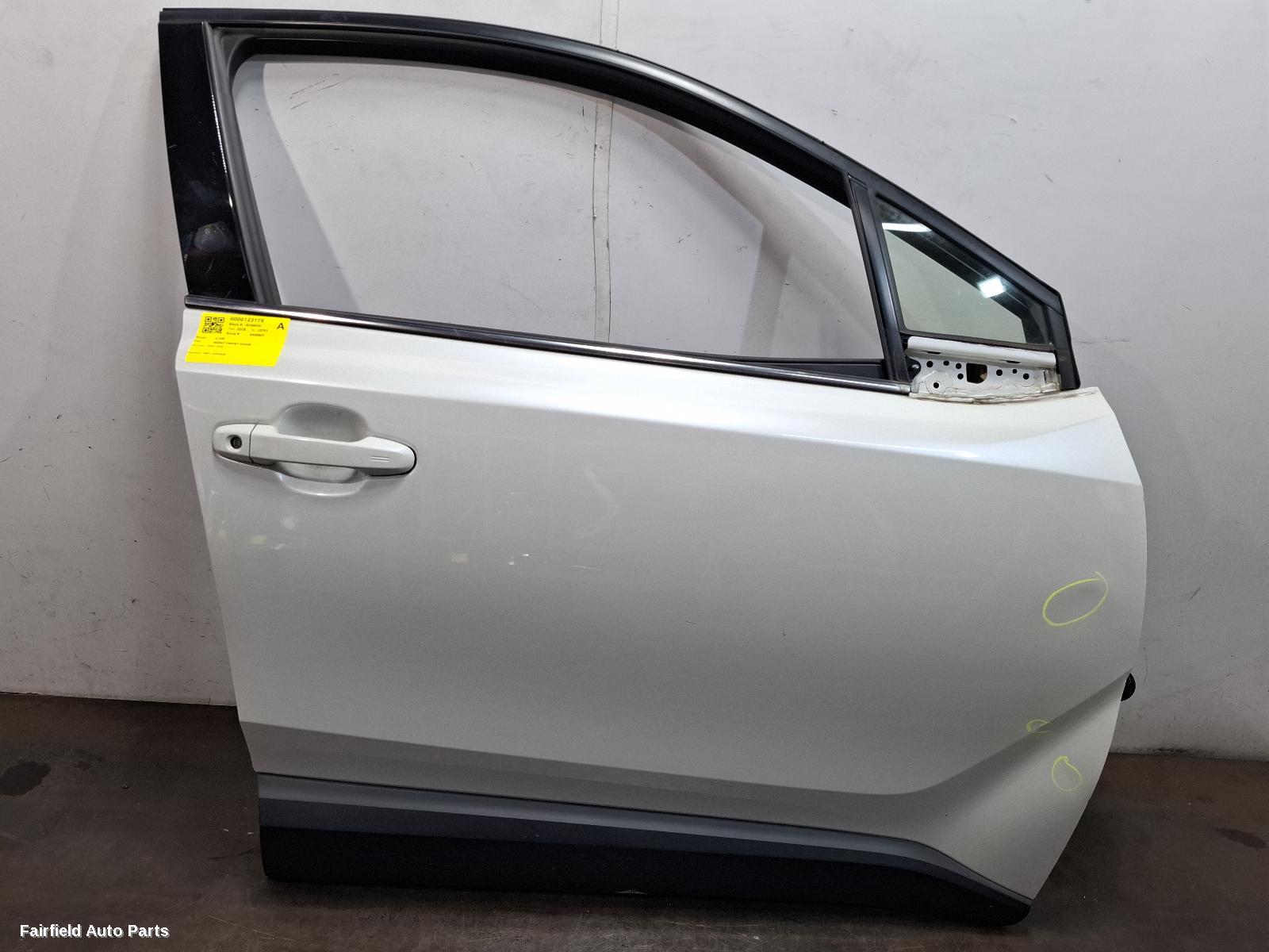 2016-2023 Toyota C-hr Right Front Door