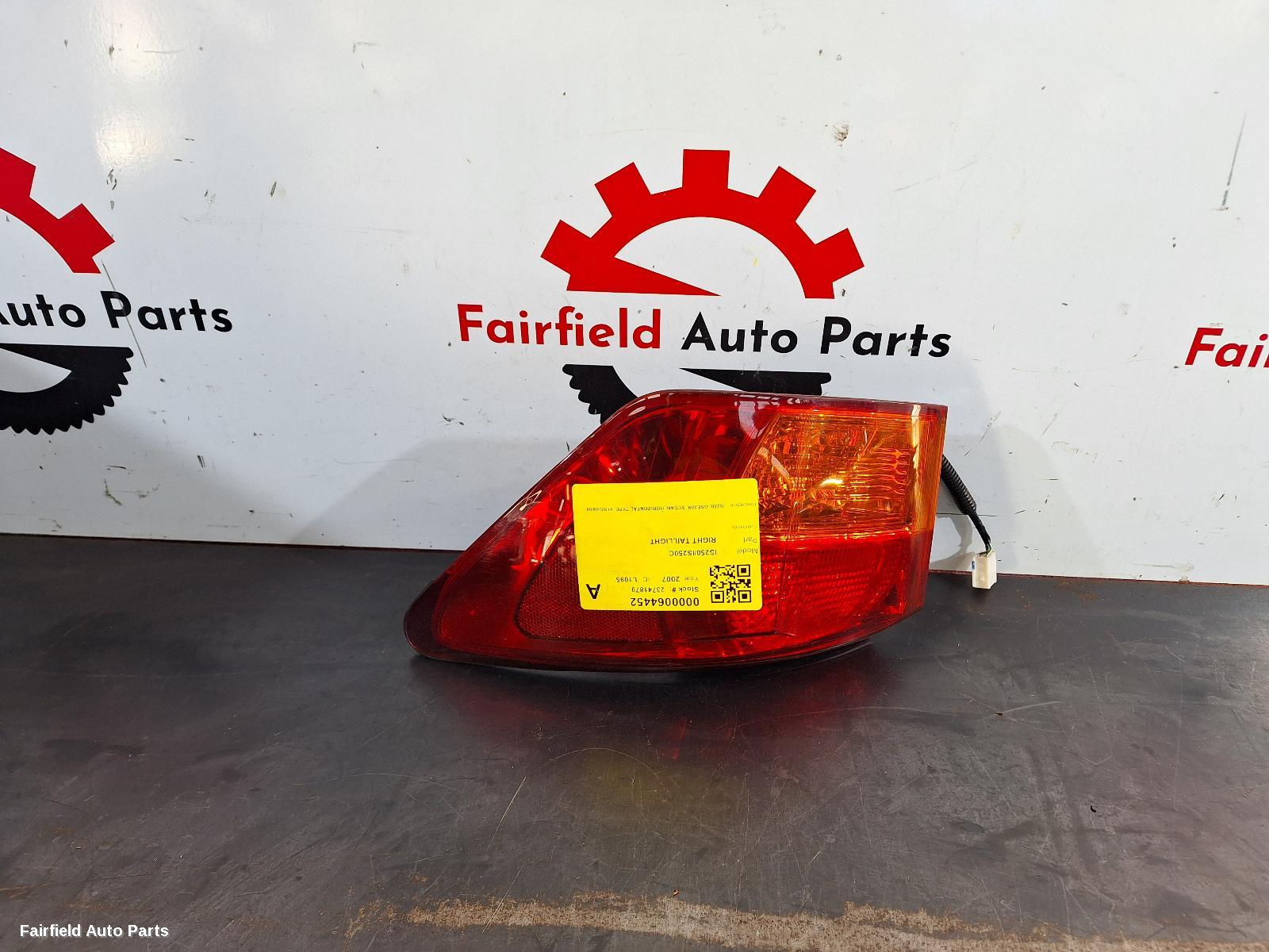 2005-2008 Lexus Is250/is250c Right Taillight