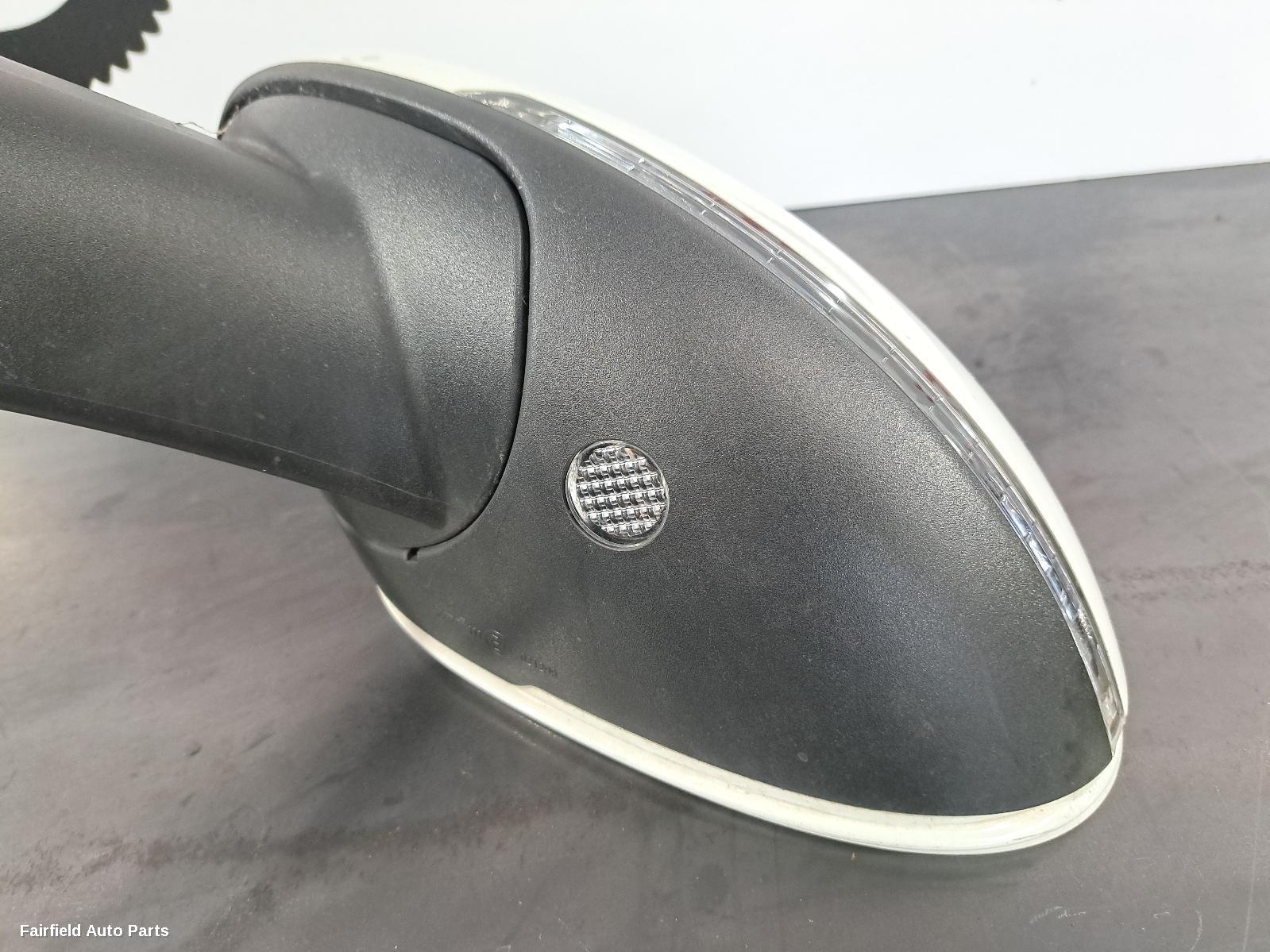 2014-2021 Porsche Macan Left Door Mirror