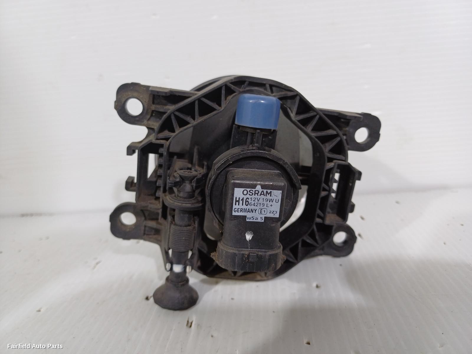 2014-2017 Renault Captur Left Indicator Fog Side