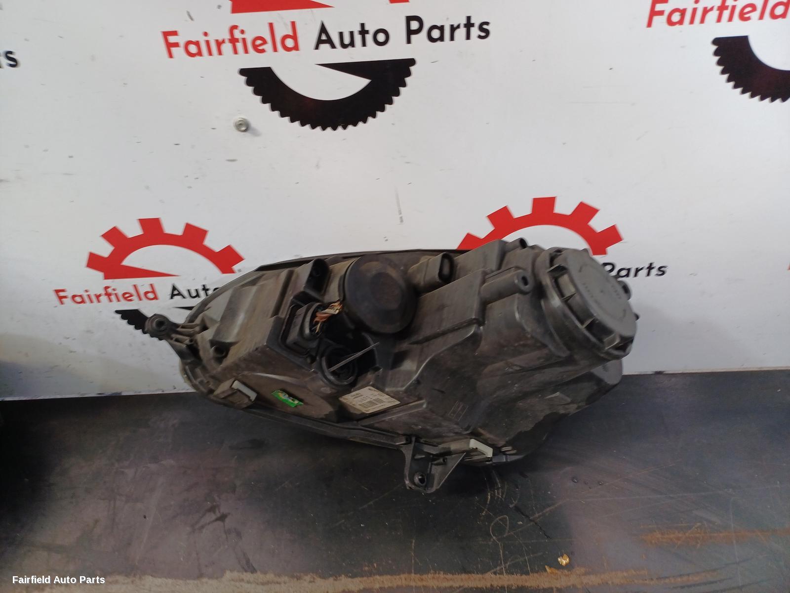 2004-2009 Volkswagen Golf Right Headlamp