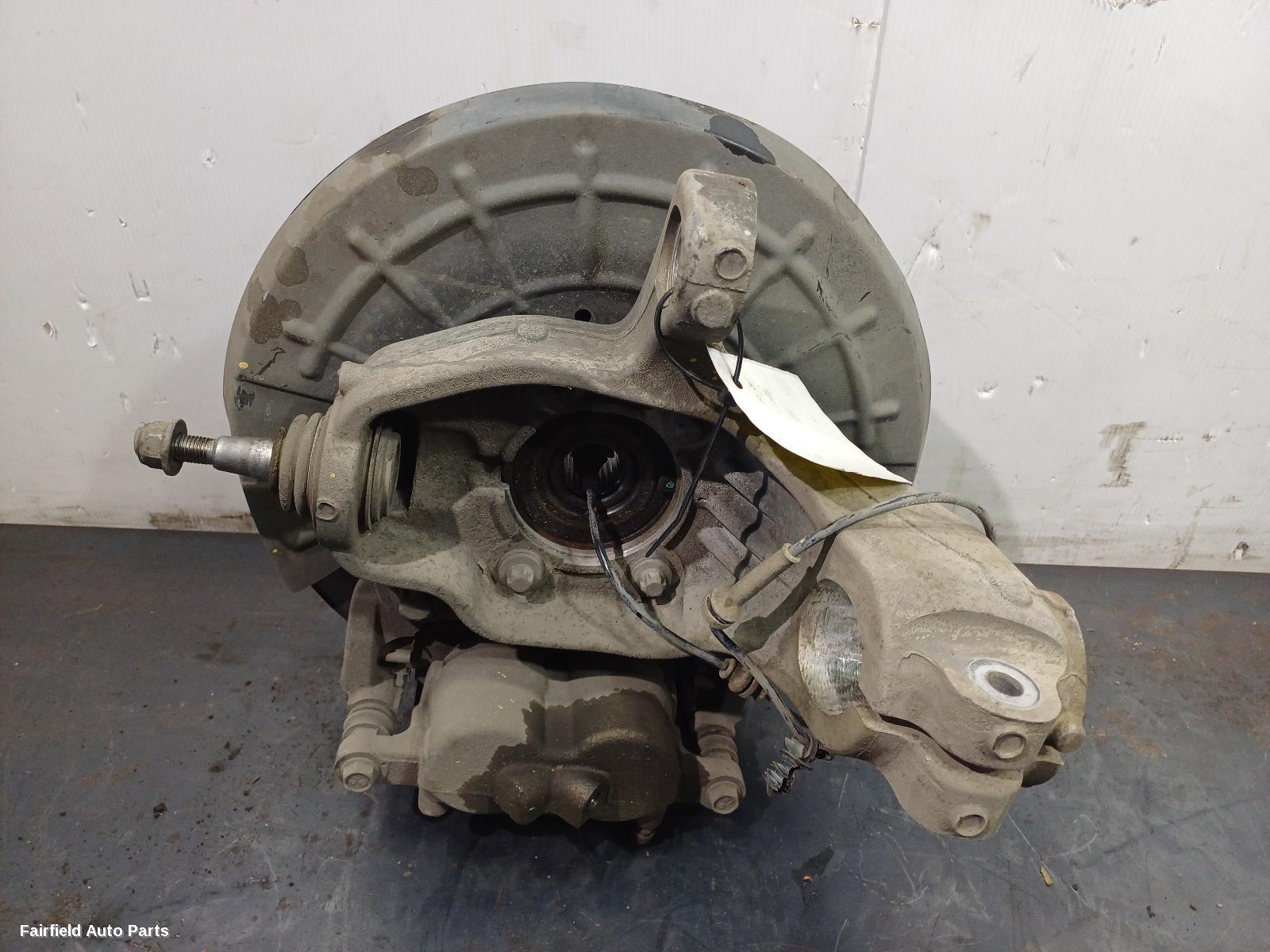 2014-2018 Jeep Cherokee Left Front Hub Assembly