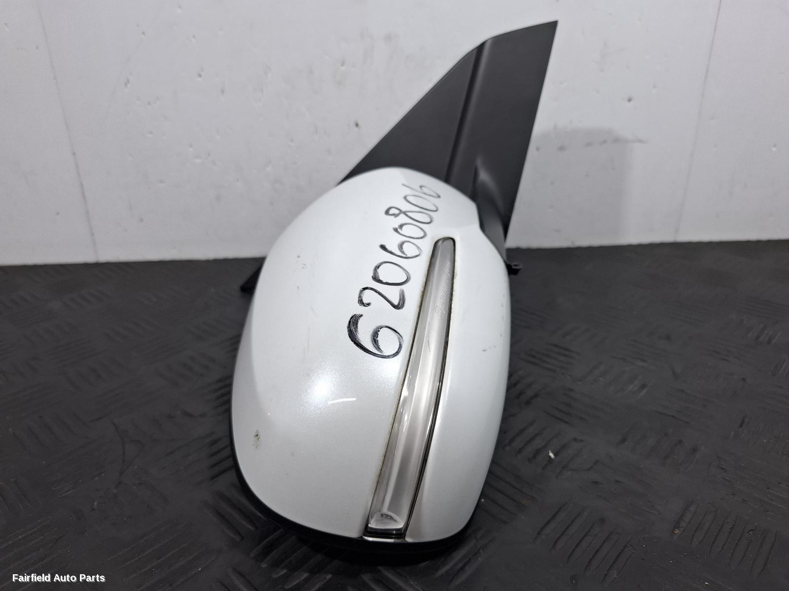 2018-2025 Suzuki Vitara Right Door Mirror