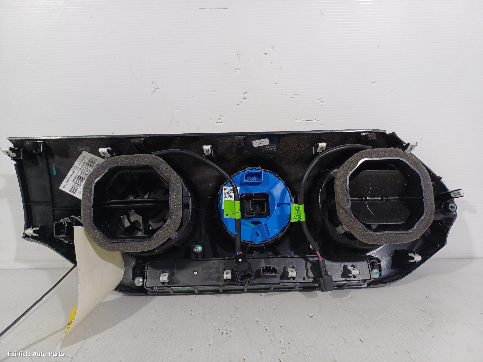 2022-2026 Great Wall Tank 300 Heater Ac Controls